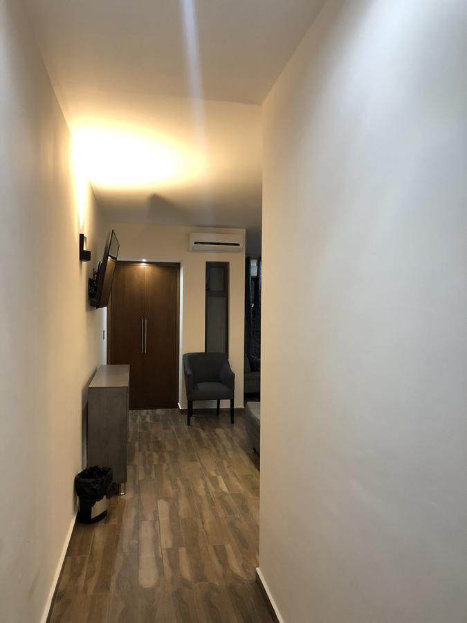 Gold Palace Hotel 산 후안 데 로스 라고스 외부 사진